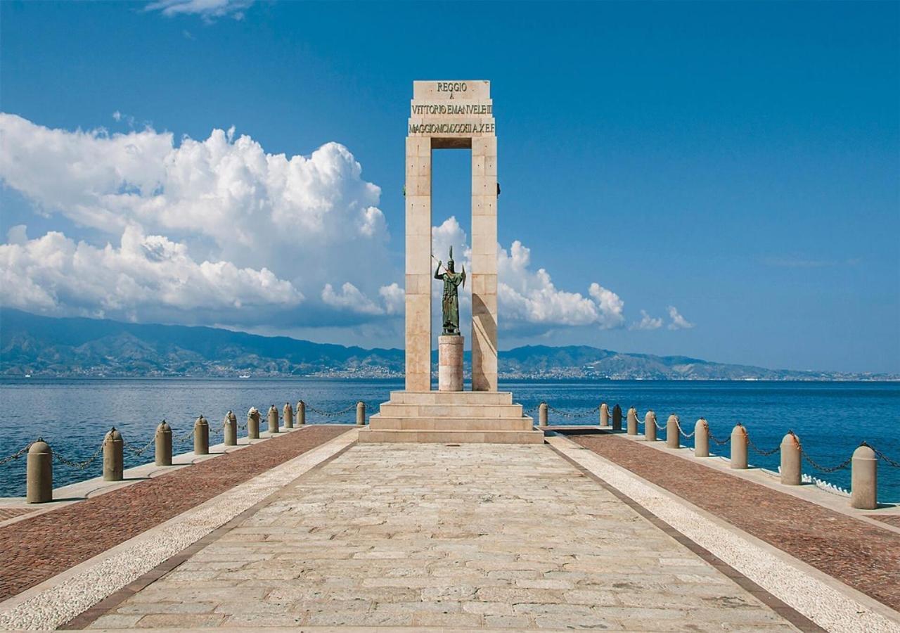Ag Sweet Apartment Reggio di Calabria Eksteriør billede